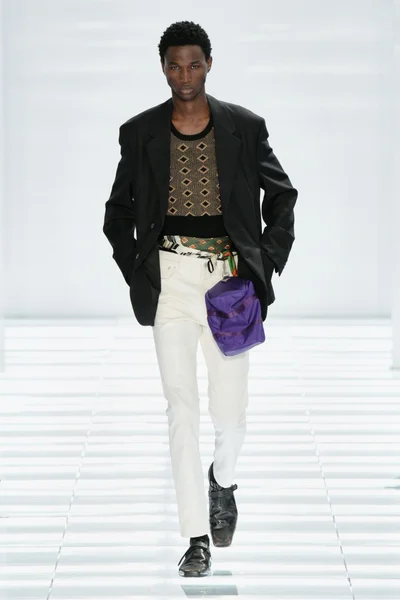 Look 44